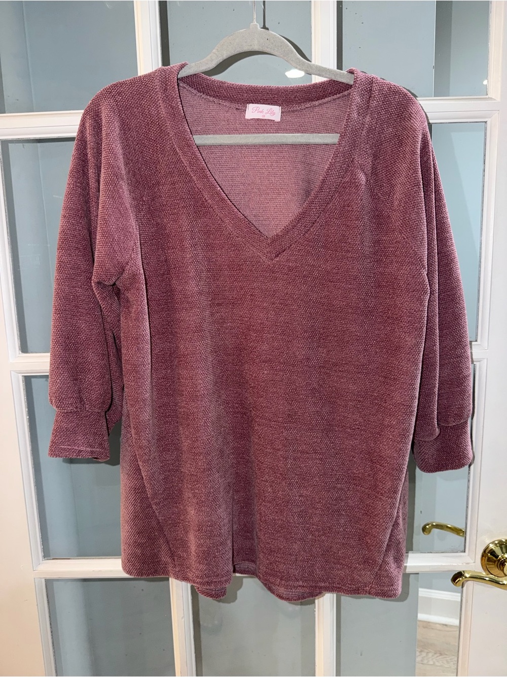 Chenille Notch Neck 3/4 Sleeve Sweater Top Sz M Raspberry Plum Quiet Luxury Knit